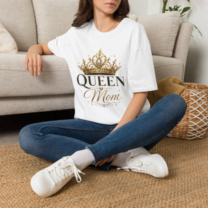 Queen Mom T-Shirt - Crown Graphic Mother's Tee