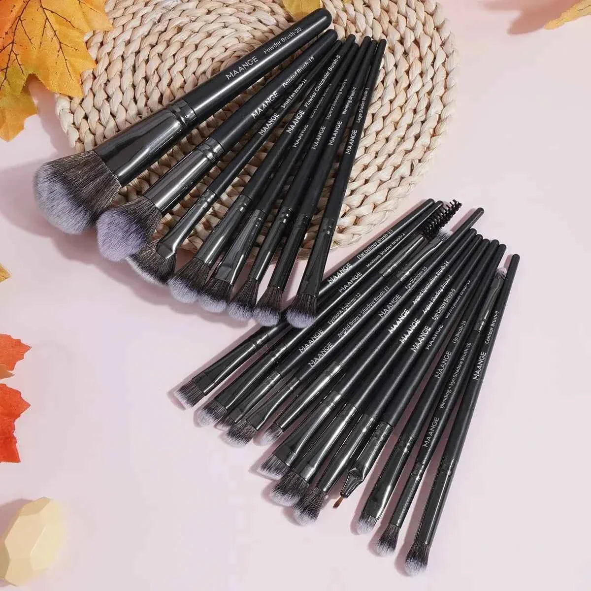 Maange 20PCS Professional Makeup Brush Set with Box – Face & Eye Beauty Tools
